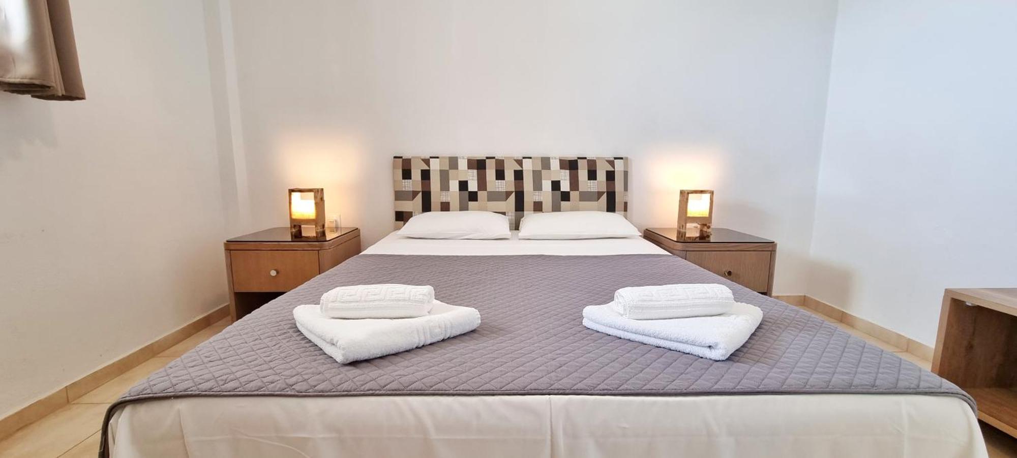 Bungalow White Tennis Apartments & Suites Pefkohóri Szoba fotó